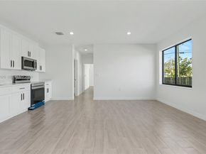 6140 SW 39th St, Miramar FL 33023