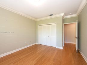 602 Malaga Ave B, Coral Gables FL 33134