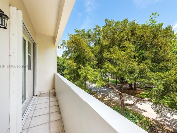 602 Malaga Ave B, Coral Gables FL 33134