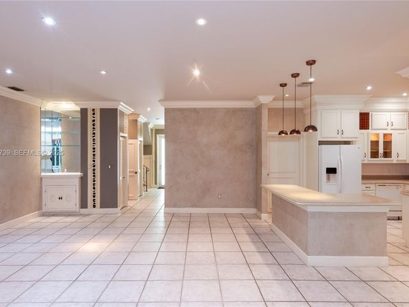 602 Malaga Ave B, Coral Gables FL 33134