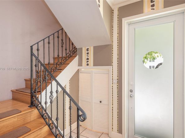 602 Malaga Ave B, Coral Gables FL 33134