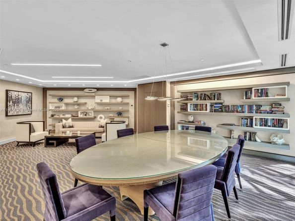 21200 Point Pl 1503, Aventura FL 33180