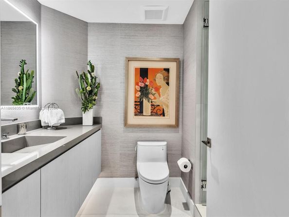 21200 Point Pl 1503, Aventura FL 33180