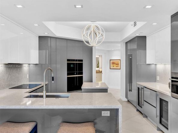 21200 Point Pl 1503, Aventura FL 33180