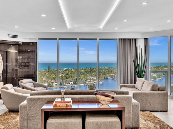 21200 Point Pl 1503, Aventura FL 33180