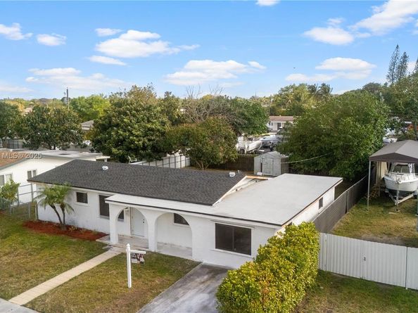 11532 SW 136th Ter, Miami FL 33176