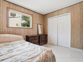 5518 Mckinley St, Hollywood FL 33021