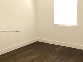 342 NW 84th Ter 342, Miami FL 33150