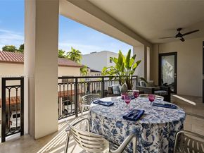 718 Valencia Ave 207, Coral Gables FL 33134