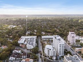 718 Valencia Ave 207, Coral Gables FL 33134