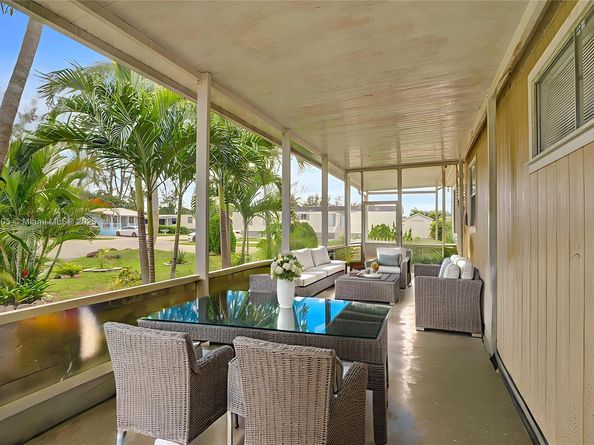 11201 SW 55th St Lot E43, Miramar FL 33025