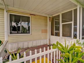 11201 SW 55th St Lot E43, Miramar FL 33025