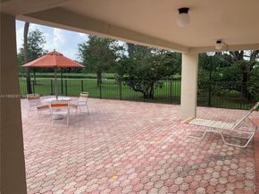 2326 S Cypress Bend Dr 221, Pompano Beach FL 33069