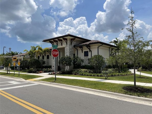 11304 SW 249th St, Homestead FL 33032