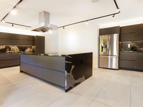 14135 N Miami Ave, Miami FL 33168