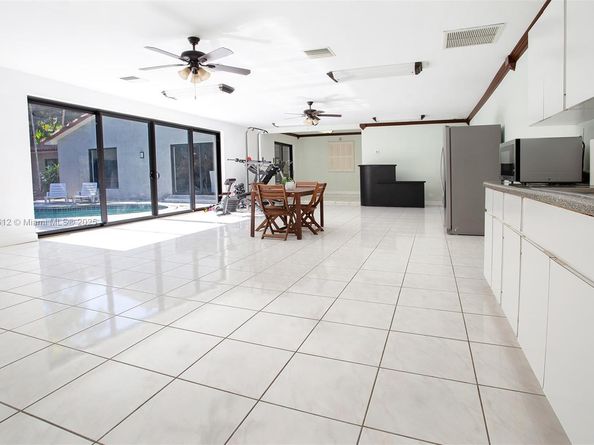 14135 N Miami Ave, Miami FL 33168