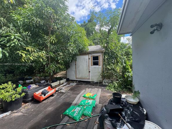 11020 SW 179th St, Miami FL 33157