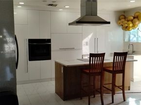 1131 NW 182nd St, Miami Gardens FL 33169