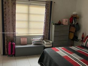 383 E 4th Ave 8, Hialeah FL 33010