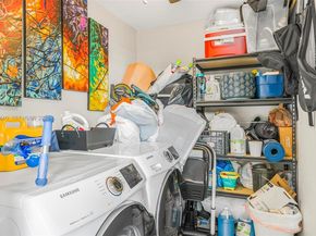 605 Ives Dairy Rd 3057, Miami FL 33179