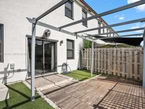 544 NE 206th Ln, Miami FL 33179