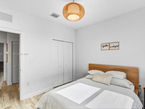 544 NE 206th Ln, Miami FL 33179