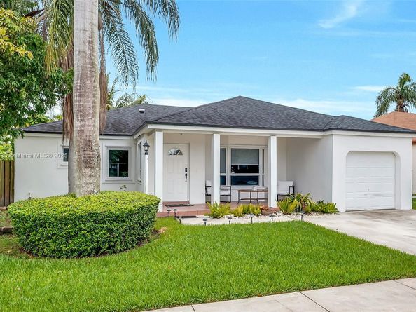 15450 SW 143rd Ave, Miami FL 33177
