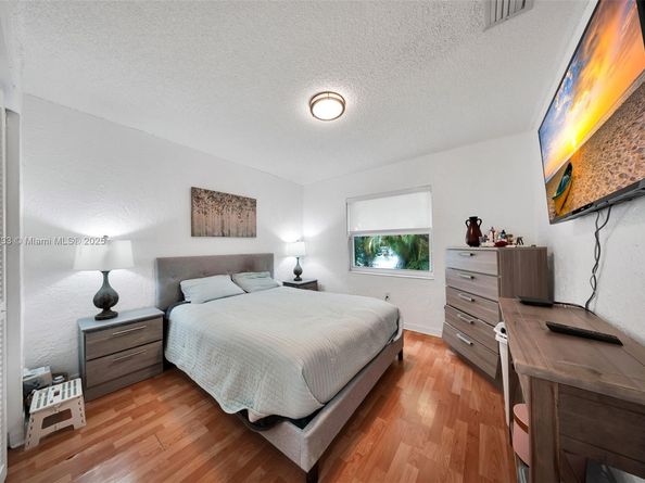 15450 SW 143rd Ave, Miami FL 33177