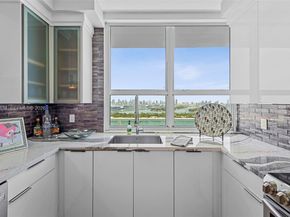 650 West Ave PH09, Miami Beach FL 33139