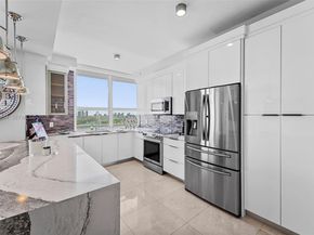 650 West Ave PH09, Miami Beach FL 33139