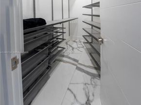 2840-2842 NW 13th St, Miami FL 33125