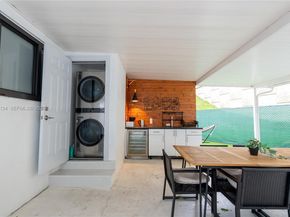 2840-2842 NW 13th St, Miami FL 33125