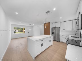 3410 NW 171st Ter, Miami Gardens FL 33056