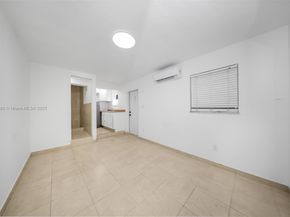 3410 NW 171st Ter, Miami Gardens FL 33056