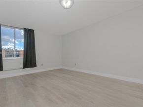 9150 Fontainebleau Blvd 402, Miami FL 33172