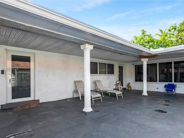 3145 Hollywood Blvd, Hollywood FL 33021