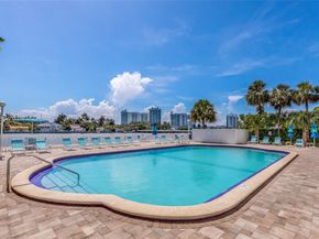 1455 N Treasure Dr 3K, North Bay Village FL 33141