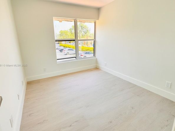 Undisclosed Address #A11854161, North Miami Beach FL 33160