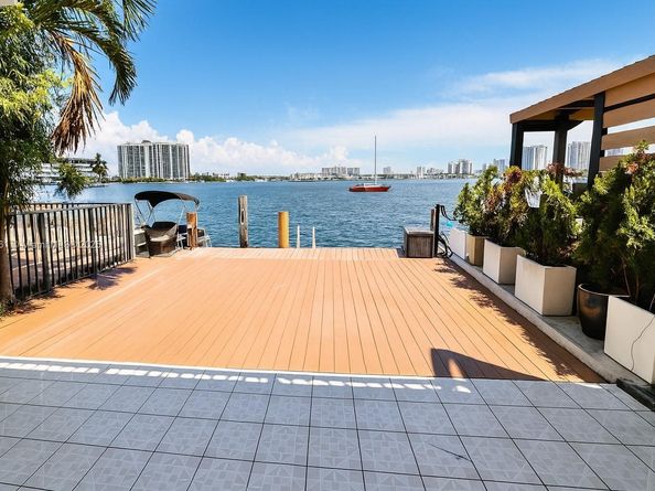 Undisclosed Address #A11854161, North Miami Beach FL 33160
