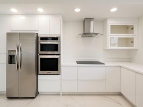 Undisclosed Address #A11854161, North Miami Beach FL 33160