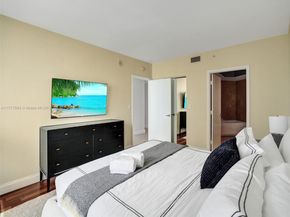 6365 Collins Ave 2007, Miami Beach FL 33141