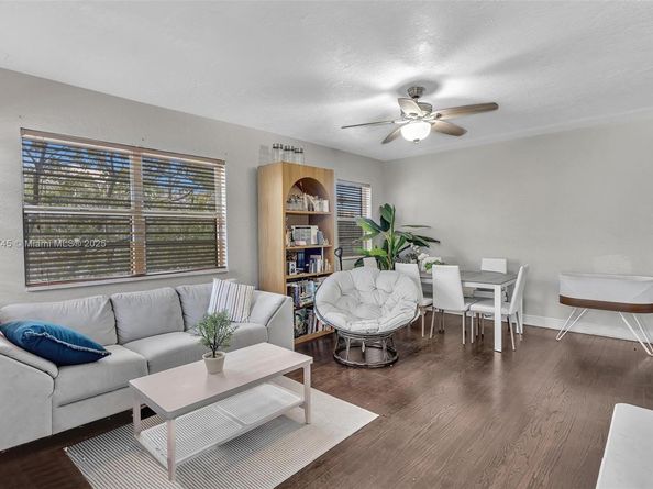 836 W 40th St, Miami Beach FL 33140