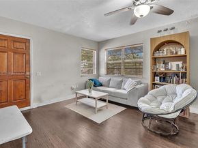 836 W 40th St, Miami Beach FL 33140