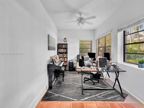 836 W 40th St, Miami Beach FL 33140