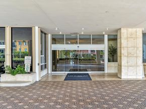 8855 E Collins Ave 2F, Surfside FL 33154