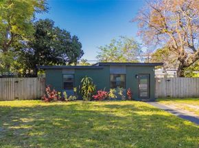 1030 NW 141st St, Miami FL 33168