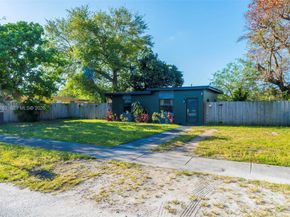 1030 NW 141st St, Miami FL 33168