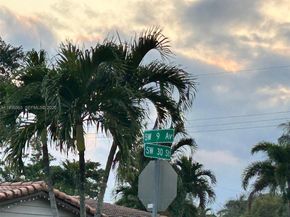 815 SW 30th St J, Fort Lauderdale FL 33315