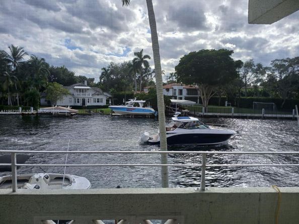 1000 SE 4th St 224, Fort Lauderdale FL 33301