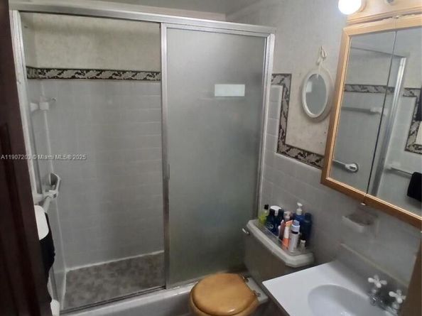 1000 SE 4th St 224, Fort Lauderdale FL 33301